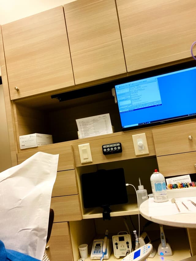 Endodontic Associates photo