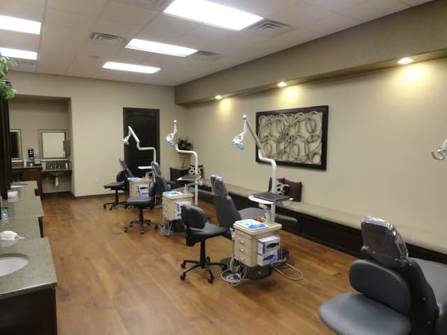 Pierson & Saunders Orthodontics | North Loop photo