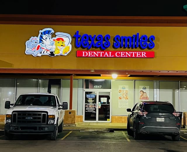 Texas Smiles dental center photo