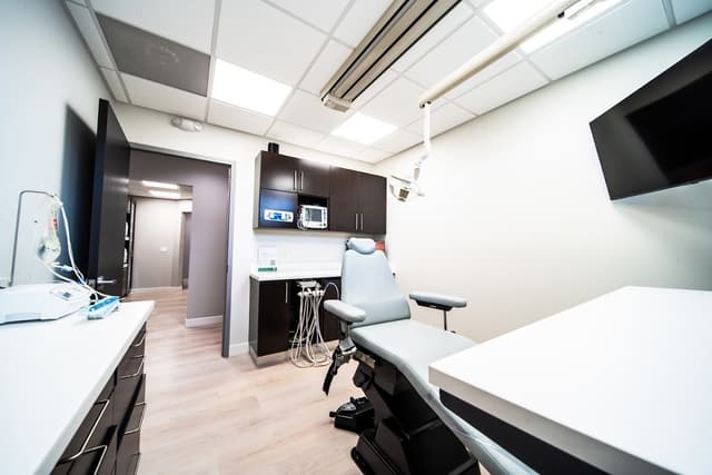 Riverside Oral Surgery photo