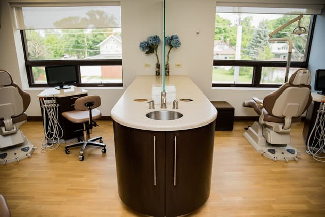 Advanced Orthodontic Specialists - Elmhurst photo