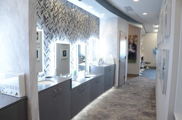 Hurley and Volk Orthodontics - Schaumburg photo