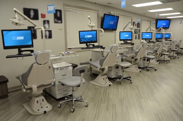 Hurley and Volk Orthodontics - South Elgin photo