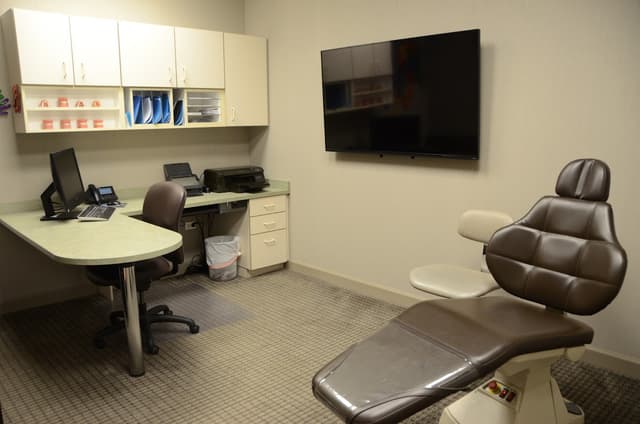 Hurley and Volk Orthodontics - South Elgin photo