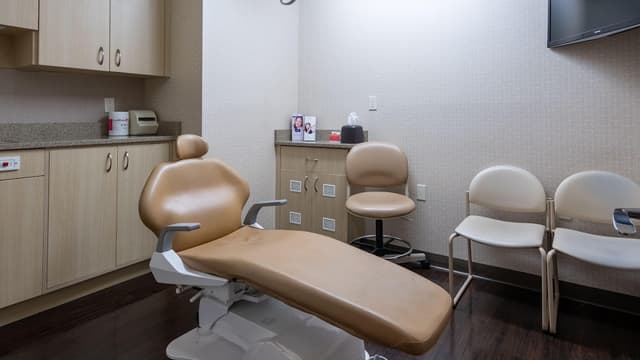 Leading Edge Oral Surgery Plainview photo