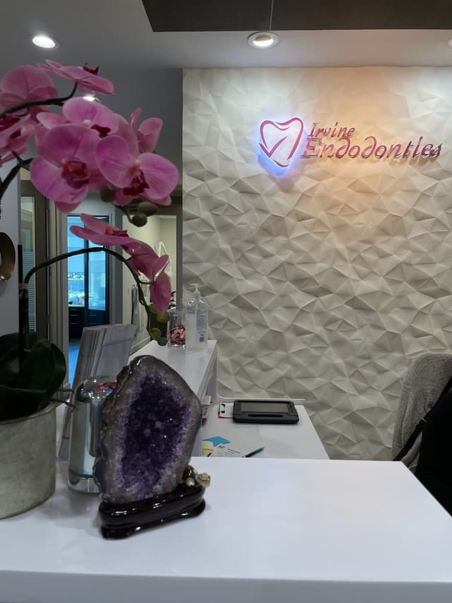 Irvine Endodontics photo