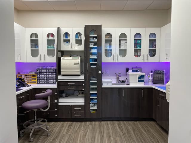 Irvine Endodontics photo