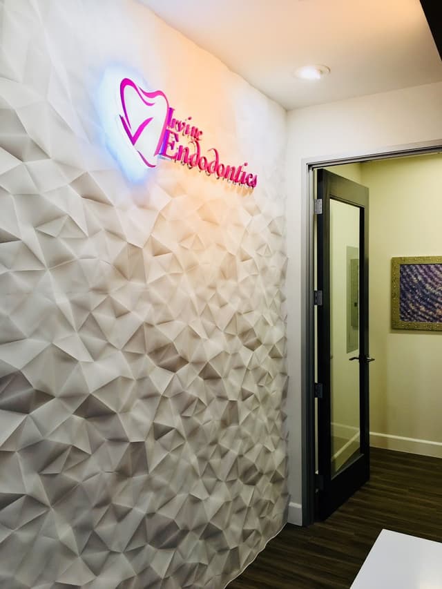 Irvine Endodontics photo