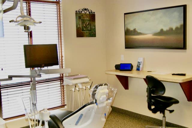 Aliso Smiles photo