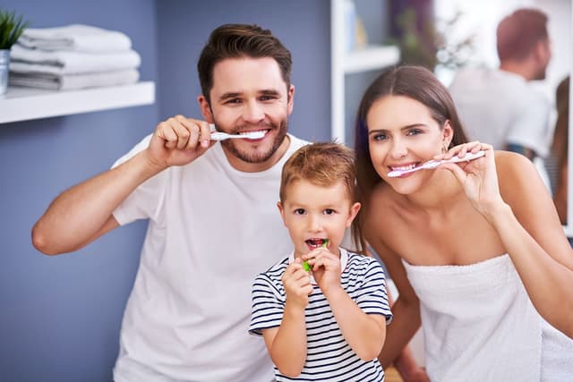 Leesburg Family Smiles photo