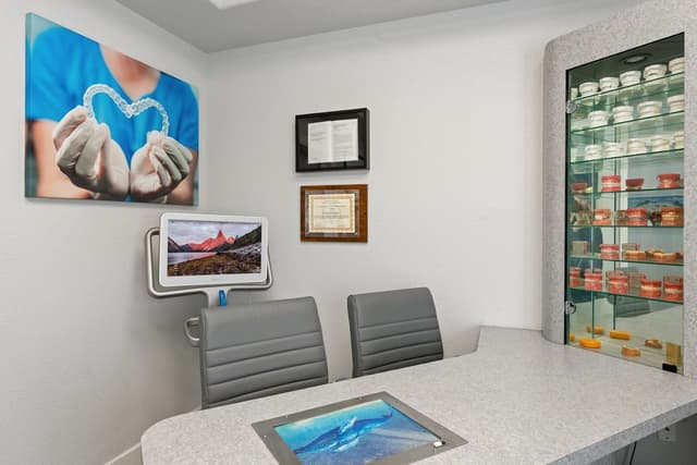 Jacobsen & Maleeh Orthodontics photo