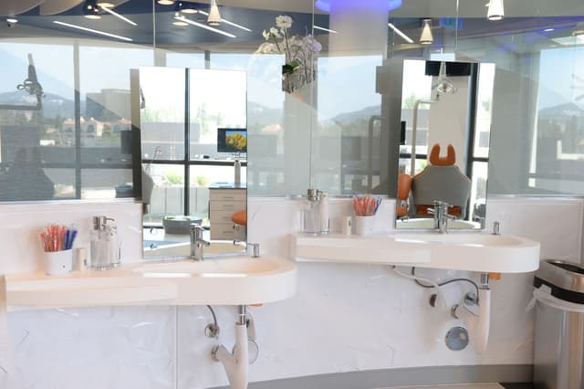Nikaeen Orthodontics photo