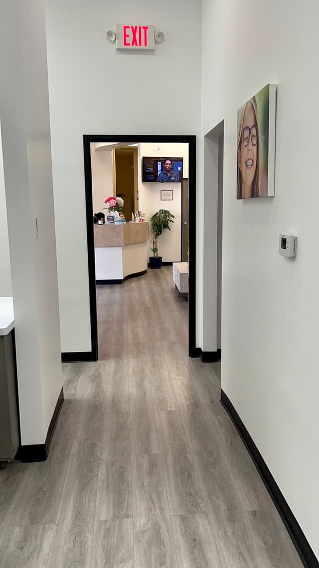 Liberty Smile Center South Gate - Implant, Braces, Cosmetic & Oral Surgery photo