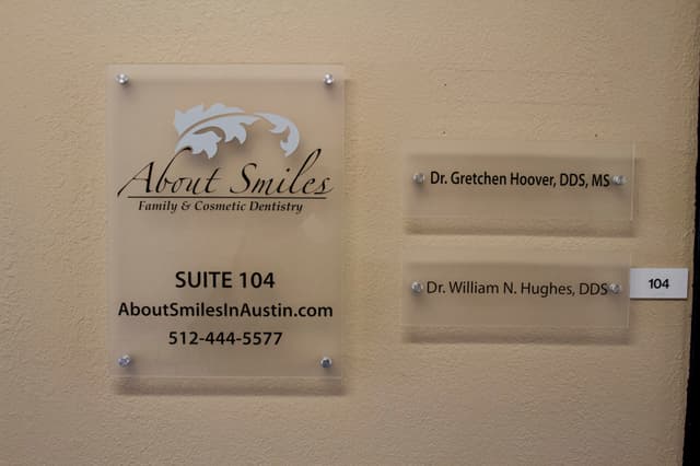 About Smiles photo