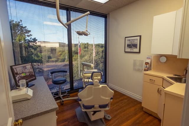 Austin Periodontal Associates photo