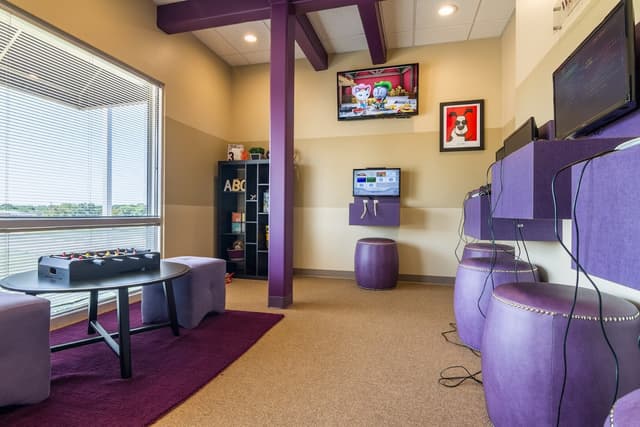 Henderson Orthodontics photo