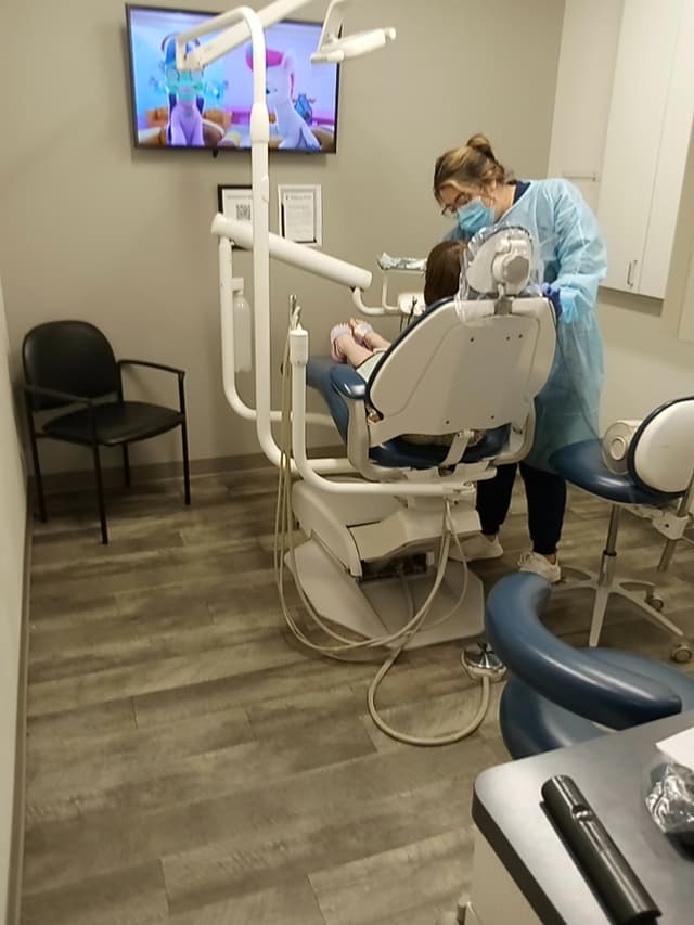 Henderson Smiles photo