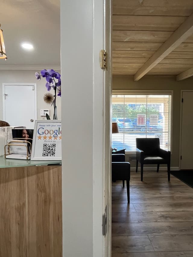 Menlo Park Smiles photo