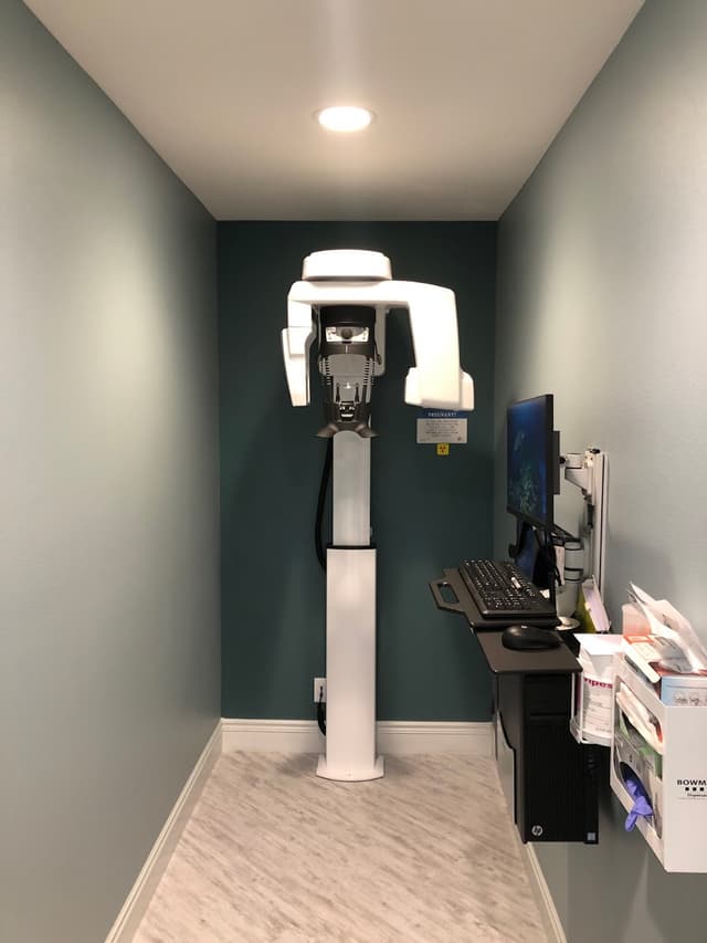 Palm Springs Endodontics photo