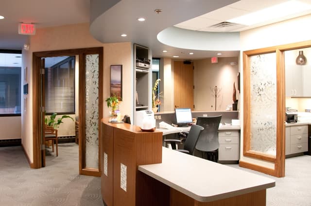 Handcrafted Smiles Arlington Heights photo