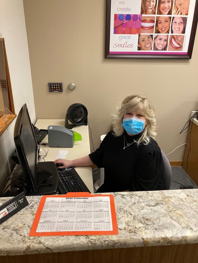 Schaumburg Smiles photo