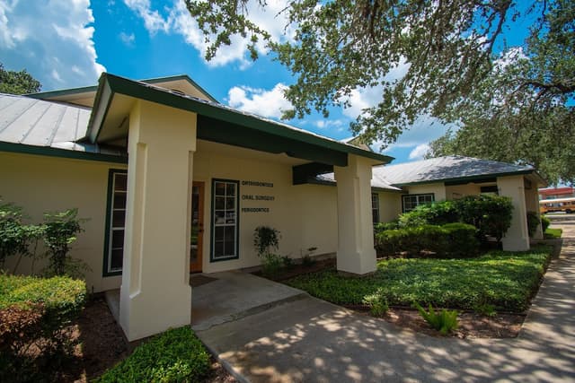 San Antonio Orthodontics in Pleasanton photo