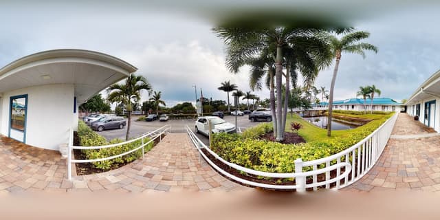 Comfortable Care - Bee Ridge photo