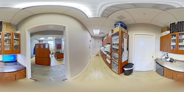 Eastman Periodontics & Implants photo