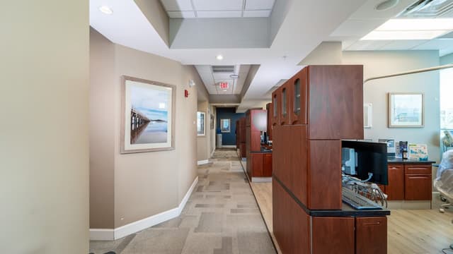 Eastman Periodontics & Implants photo