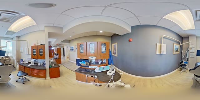 Eastman Periodontics & Implants photo