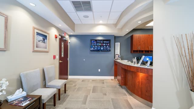 Eastman Periodontics & Implants photo