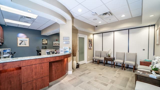 Eastman Periodontics & Implants photo