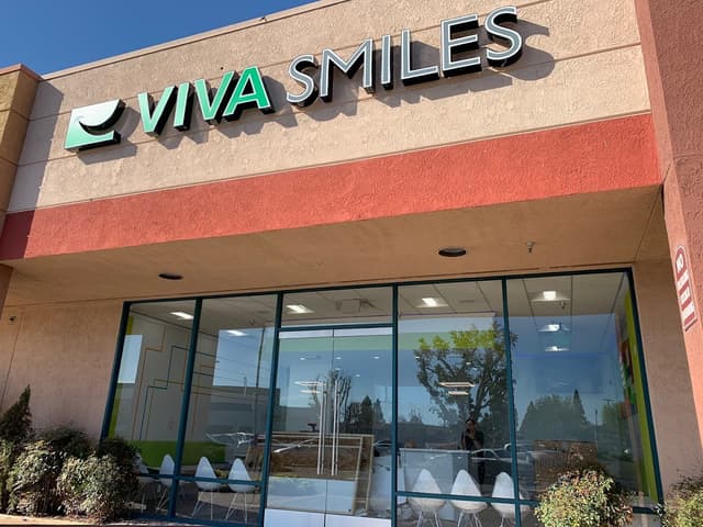 Viva Smiles photo