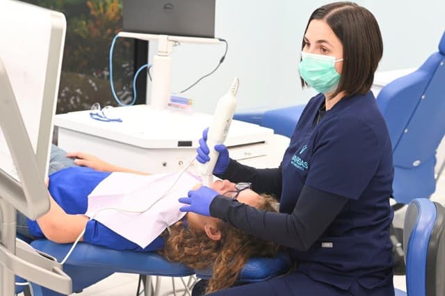 Vargas Orthodontics - Orthodontist, Braces, Invisalign photo