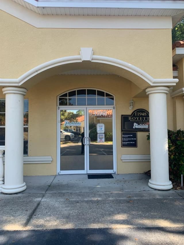 Prosthodontics and Implant Therapy (South) photo