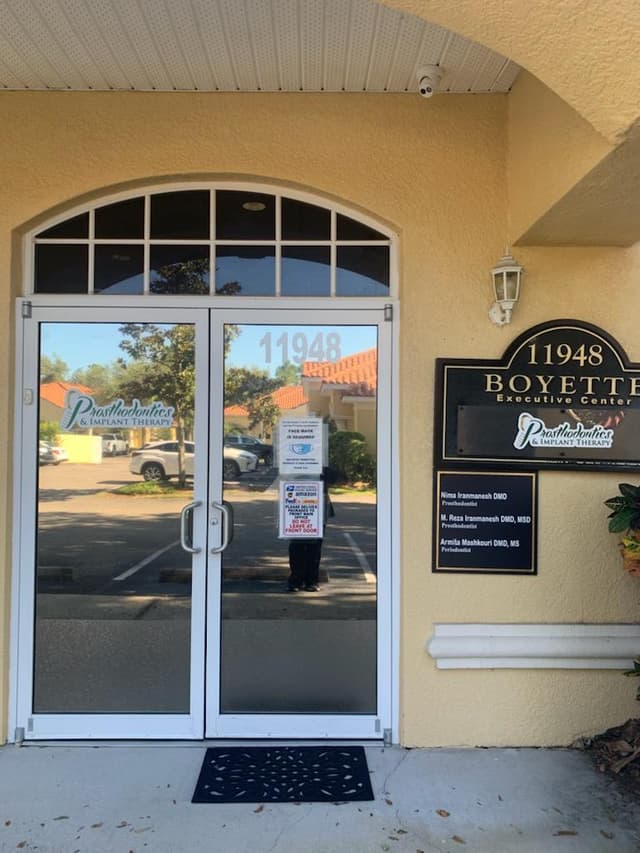 Prosthodontics and Implant Therapy (South) photo