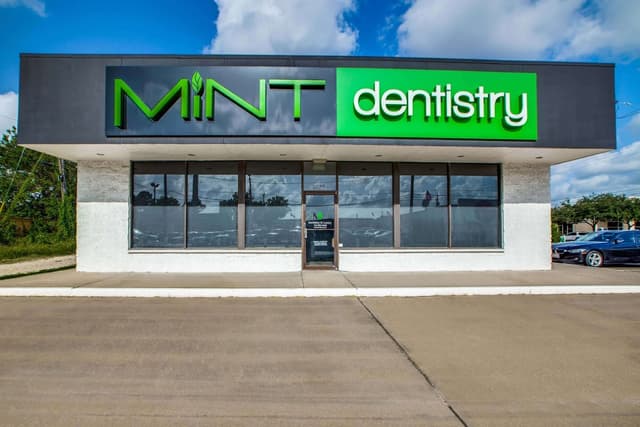 MINT dentistry | Heights photo