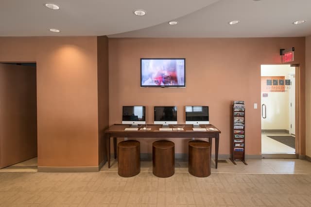 Hoch Orthodontics photo