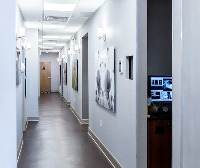 Leading Edge Oral Surgery Elmhurst photo