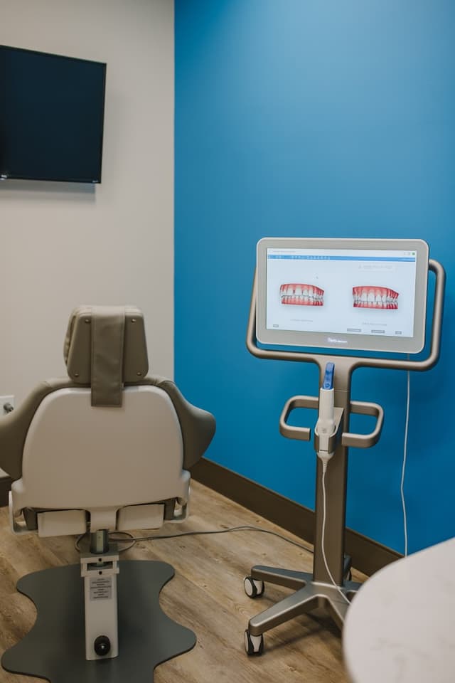 Clearsmile - Invisalign photo