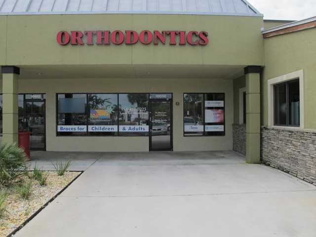 Lucas Orthodontics: Pembroke Pines Location photo