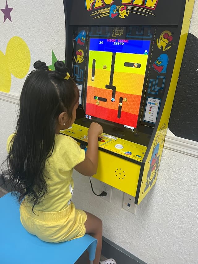 Mini Mouths Orthodontics - Braces for Kids and Adults photo