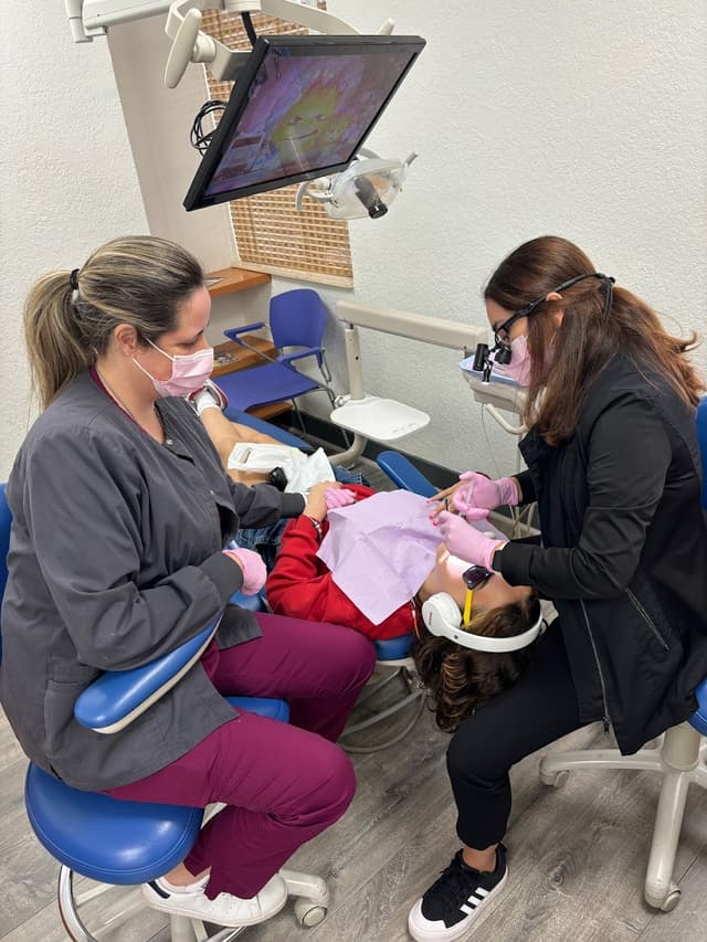 Mini Mouths Orthodontics - Braces for Kids and Adults photo