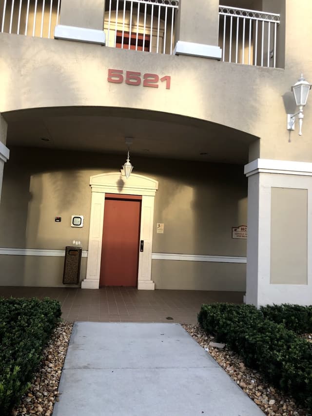 Gentle Teeth & Braces of Coral Springs photo