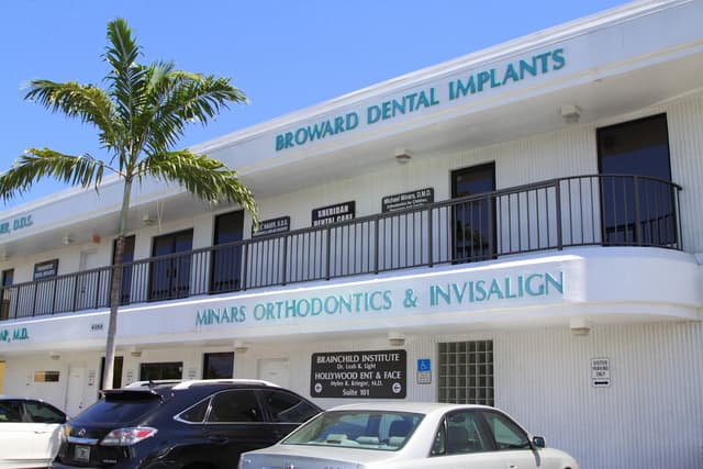 Minars Orthodontics photo