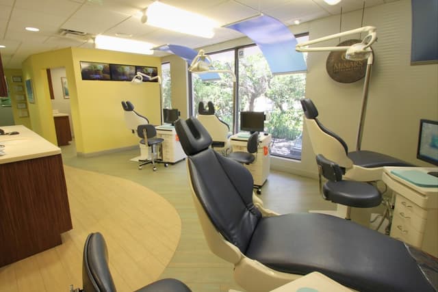 Minars Orthodontics photo