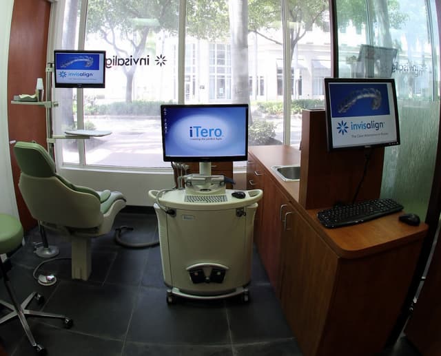 Centre for Invisible Orthodontics photo
