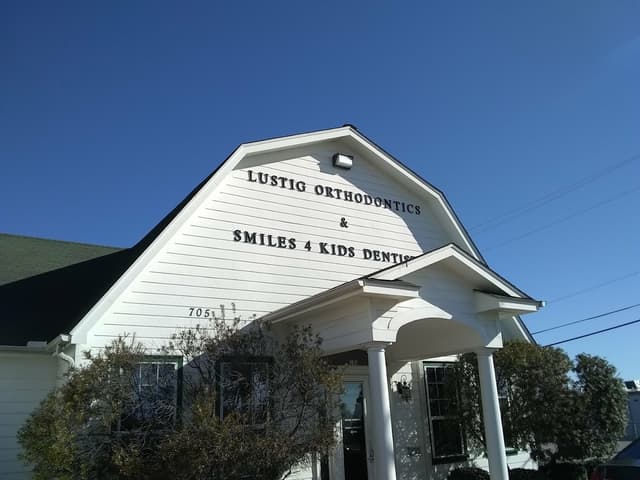 Lustig and Young Orthodontics photo