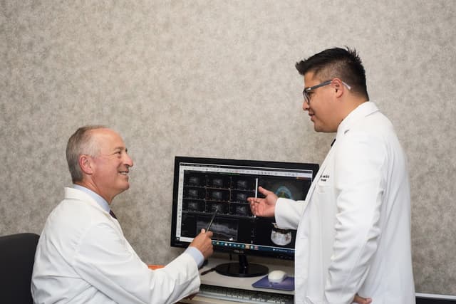 Twin Rivers Periodontics | Raul S Molina & Gary S Perlman photo