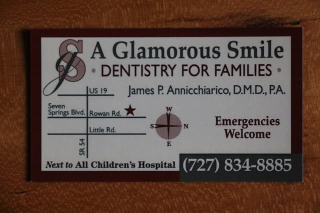 A Glamorous Smile photo